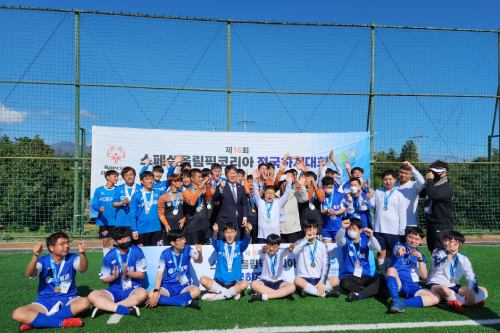 이·미용지원이 진행되고있는 사진